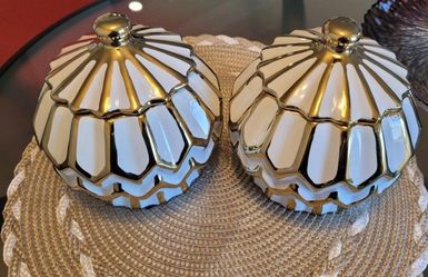 Gold&White Ceramic Jars or Vases With Lid.  Set Of 2.