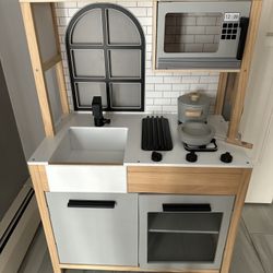 Hearth And Hand Magnolia Wood Play Kitchen