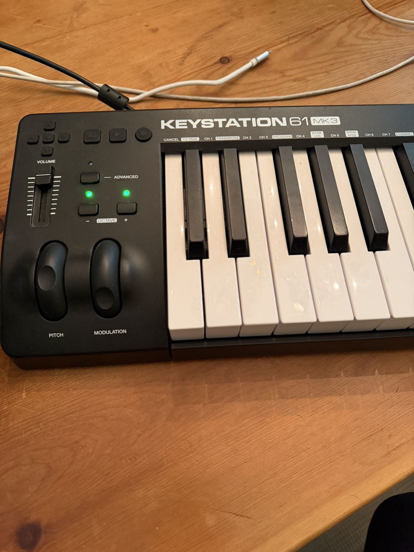 M-Audio Keystation MKIII 61 midi keyboard