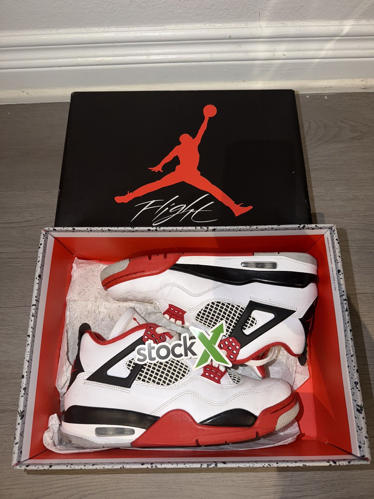 AIR JORDAN 4 RETRO WHITE/FIRE RED-BLACK
