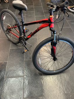 Giant 21-Spd Bicycle for Small Riders,  Front.Shocks