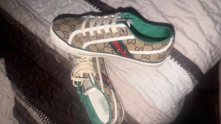 GG Sneakers