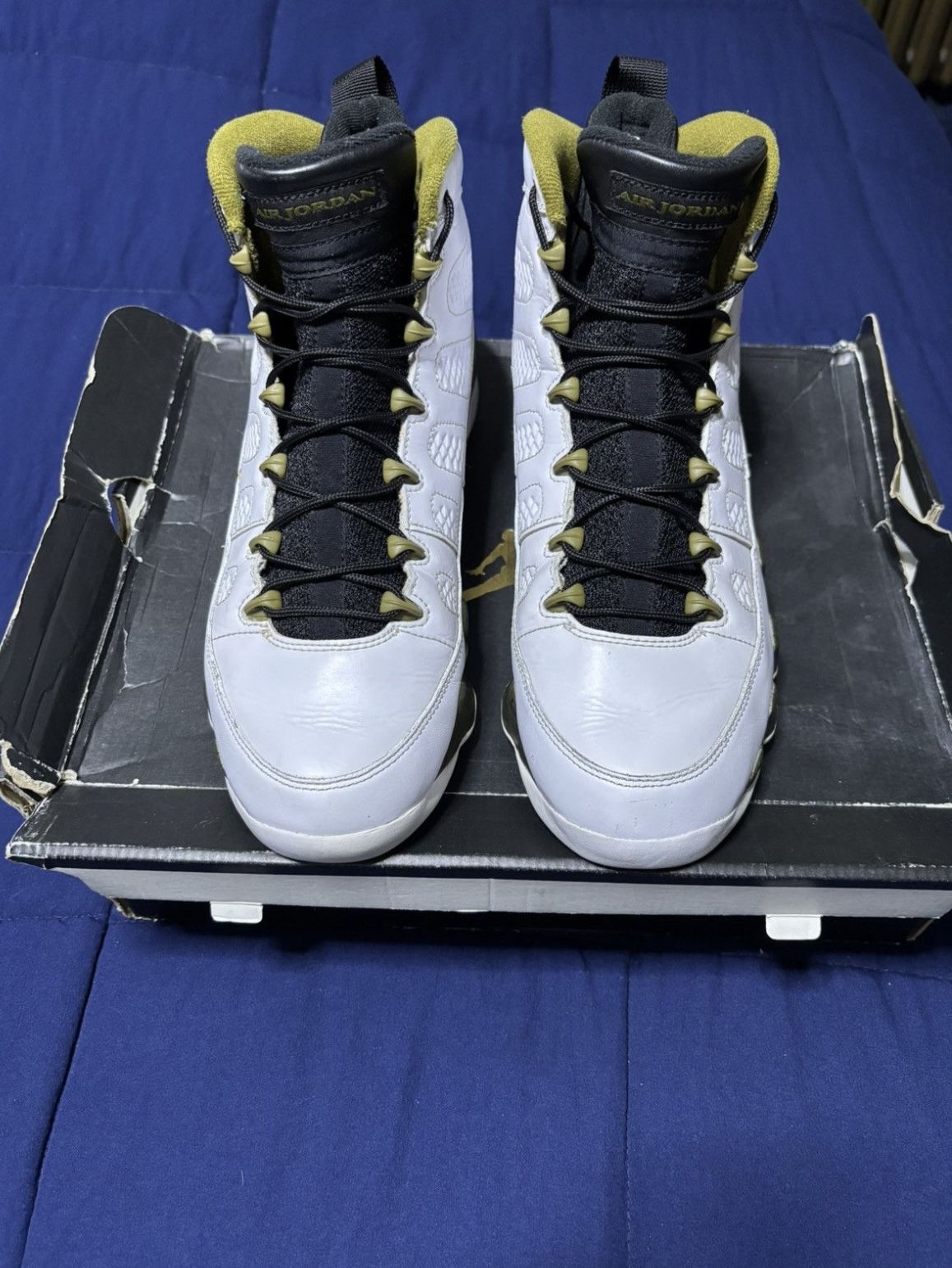 Air Jordan 9 Retro Statue Size 11.5