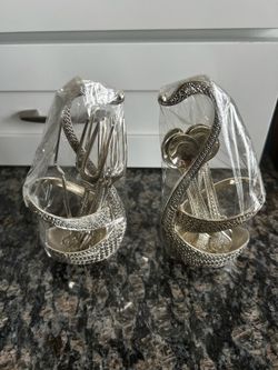 Decorative silver- plated mini fork and spoon set with holder baskets
