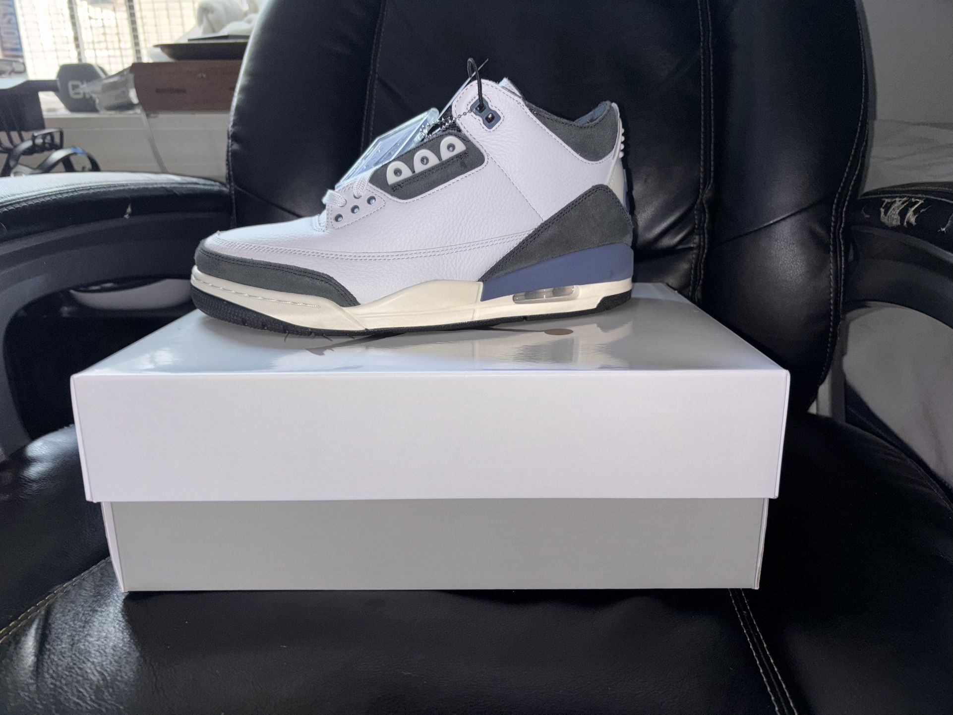 Jordan 3 Diffused Blue Sz 10 Ds