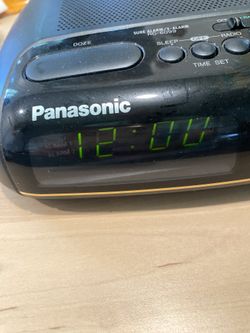 VTG Panasonic RC-6099 AM FM Compact Digital Alarm Clock Radio
