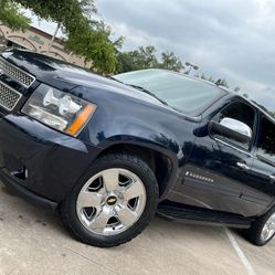 2008 Chevrolet Suburban LTZ