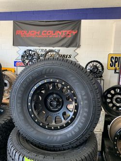 17 x 8 1/2 Method 305 black 5-5 Jeep 0mm & 3512 5017 Americus all-terrain