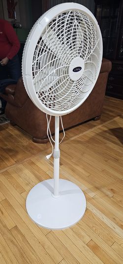 Lasko 18-Inch Adjustable Elegance & Performance Standing Fan – $100 Negotiable
