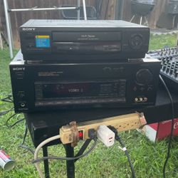 Receiver Sony Str-d1015 Plus Sony Video Cassette recorder