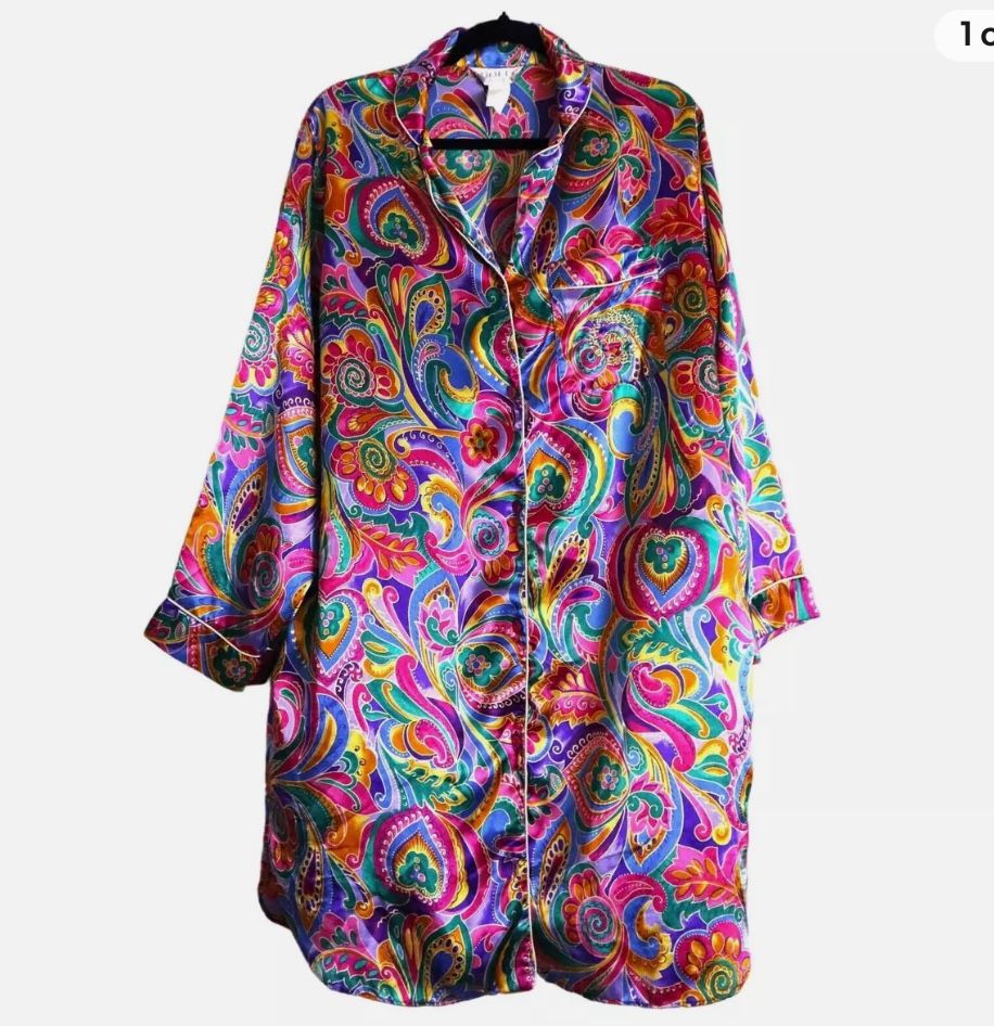 VTG Paisley Satiny Nightgown Night Shirt
