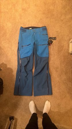 New w/tags Norrona 2026 men’s ski pants - large
