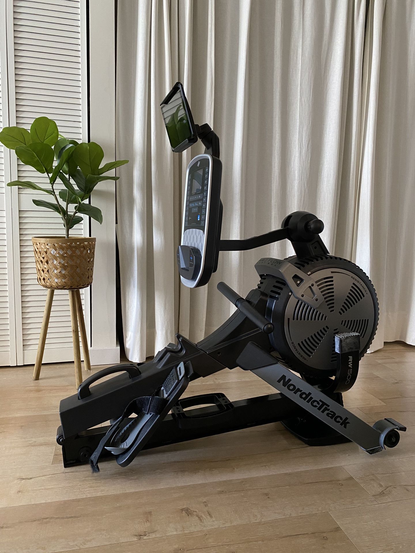 Nordictrack Rowing Machine RW500
