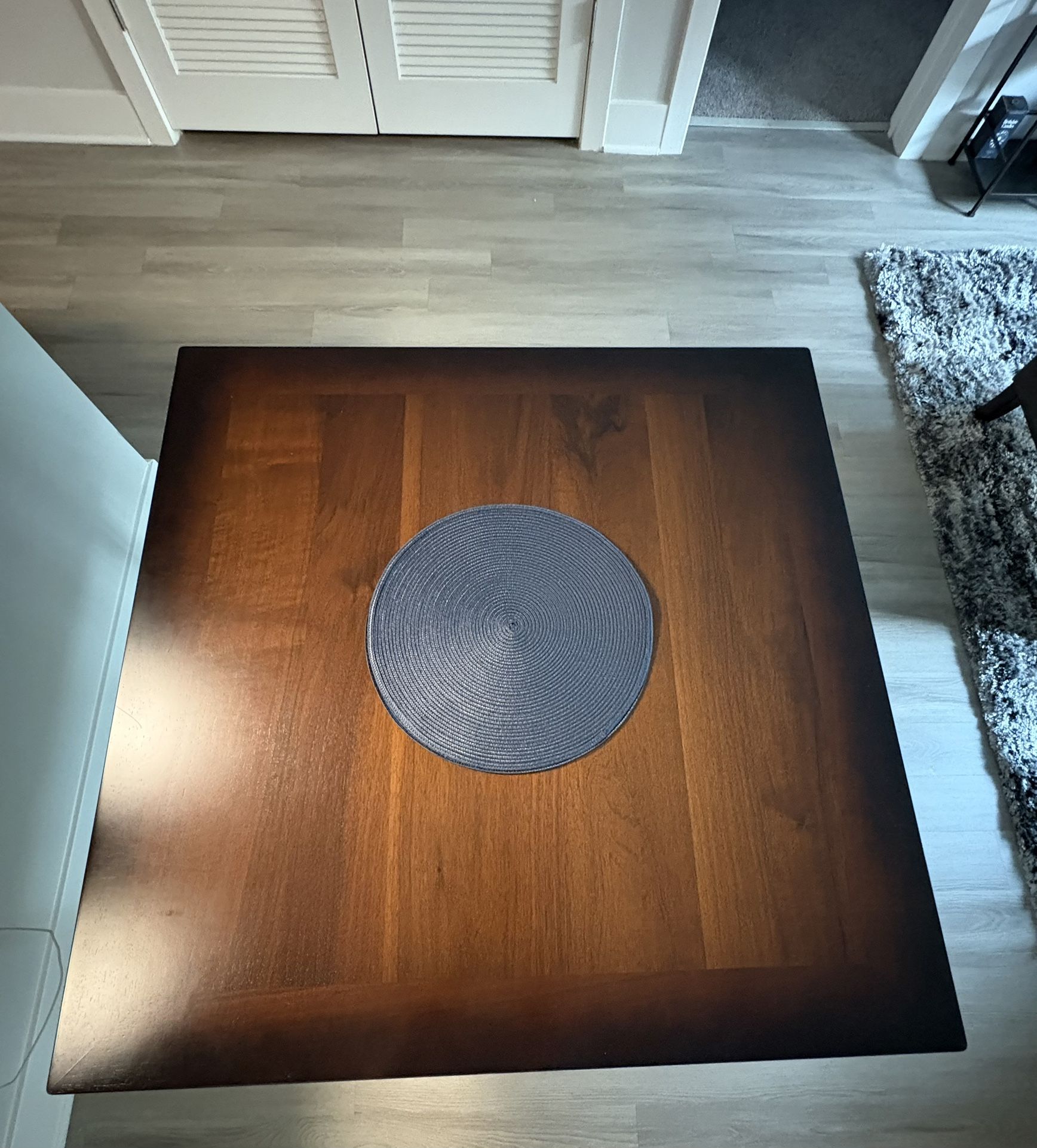 Arhuas Furniture Dining Table