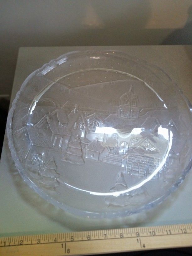 Beautiful Large Christmas Decoration Glass Plates