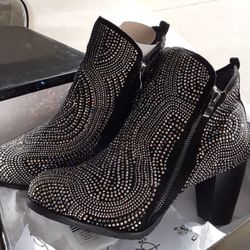 Sparkling Black and Silver Heeled Boots
