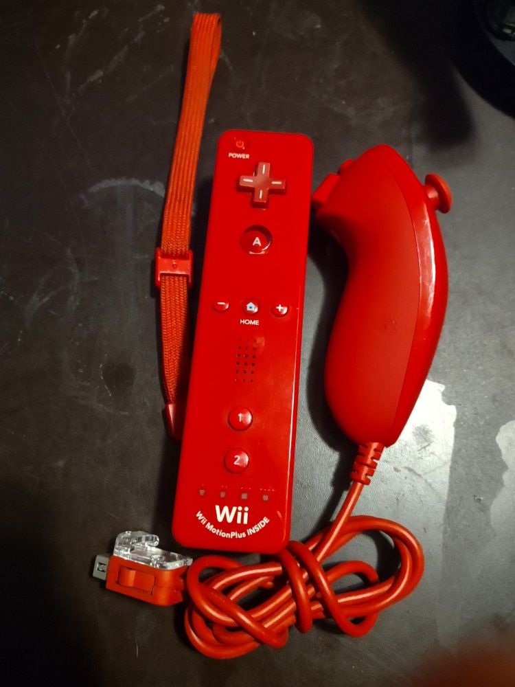 Nintendo Wii Motion Plus Controller W/ Nunchuck