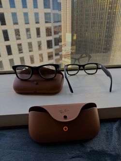 Ray-Ban Meta Smart Glasses – Wayfarer, Matte Black, Clear Lenses + Charging Case