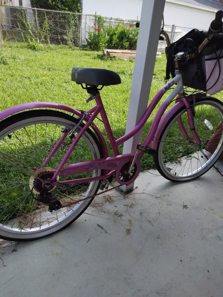 Susan G Komen Female Bike