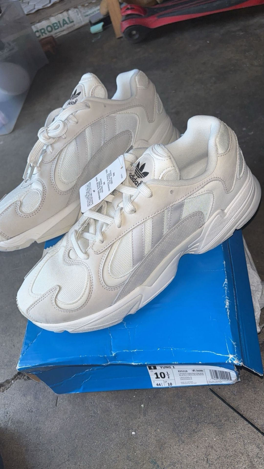 Yung 1