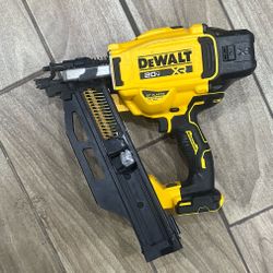 DEWALT 20V Lithium-Ion 21° Cordless Framing Nailer (TOOL ONLY)