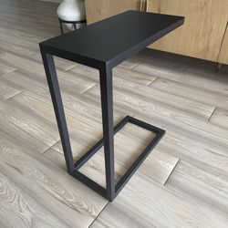 Crate and Barrel End Table