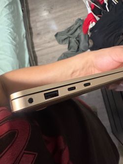 Micro Soft Surface Pro Laptop