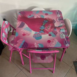 Children’s Table Poppy Troll Design