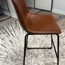 Counter height chairs (3)