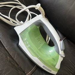Steam Iron for Sale – Black + Decker