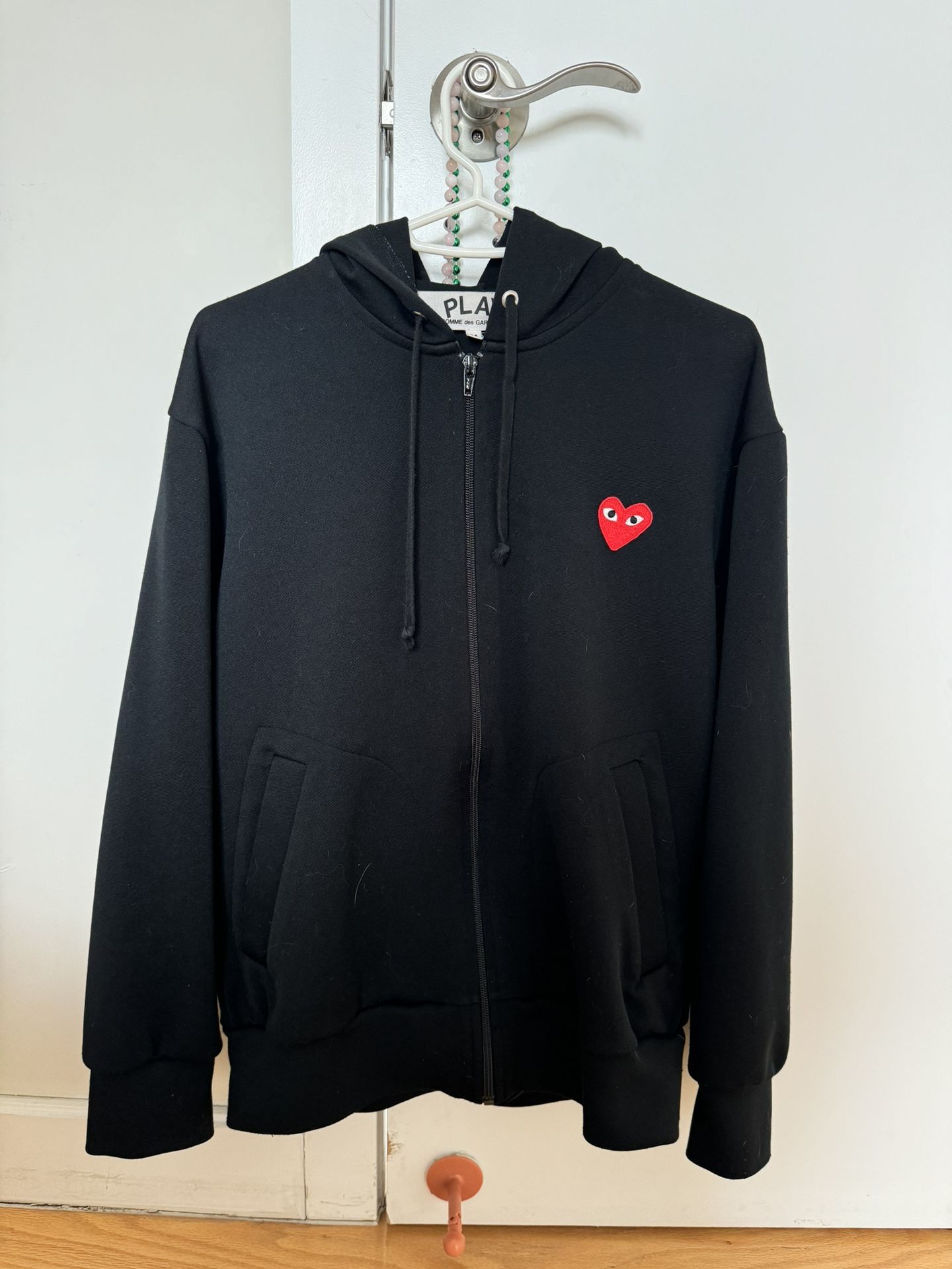 Comme des Garçons PLAY Red Heart Zip Hoodie – Black