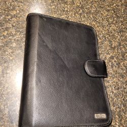 Day 1-One. black day planner binder 