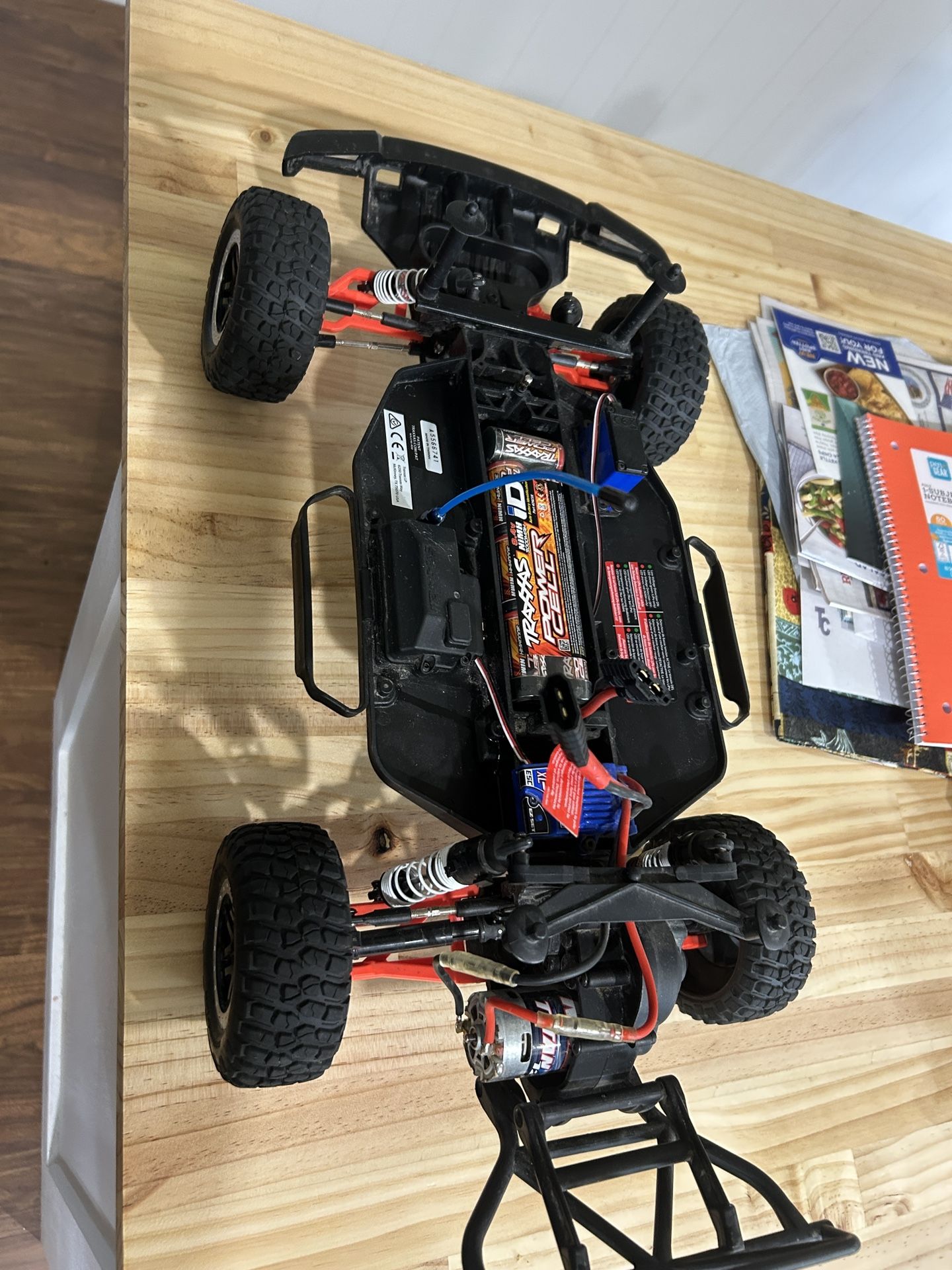 Traxxas Slash, Ford Raptor Edition RC Truck