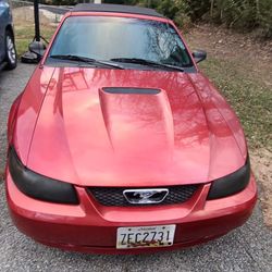 2000 Ford Mustang