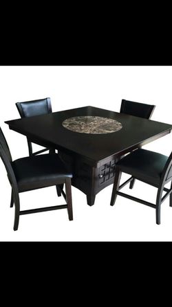 2017 Dining room set