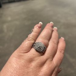 2 Ct Diamond Ring Set In 10kt White Gold