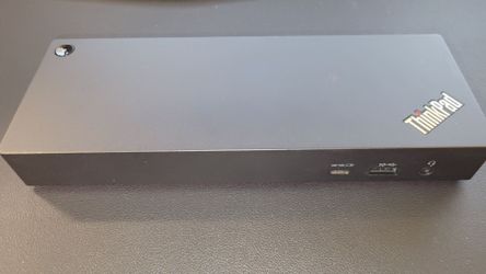 Lenovo ThinkPad Universal Thunderbolt 4 Dock