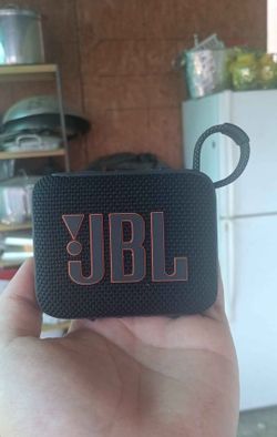 Jbl go 4