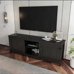 Beautiful Large TV Stand – Excellent Condition