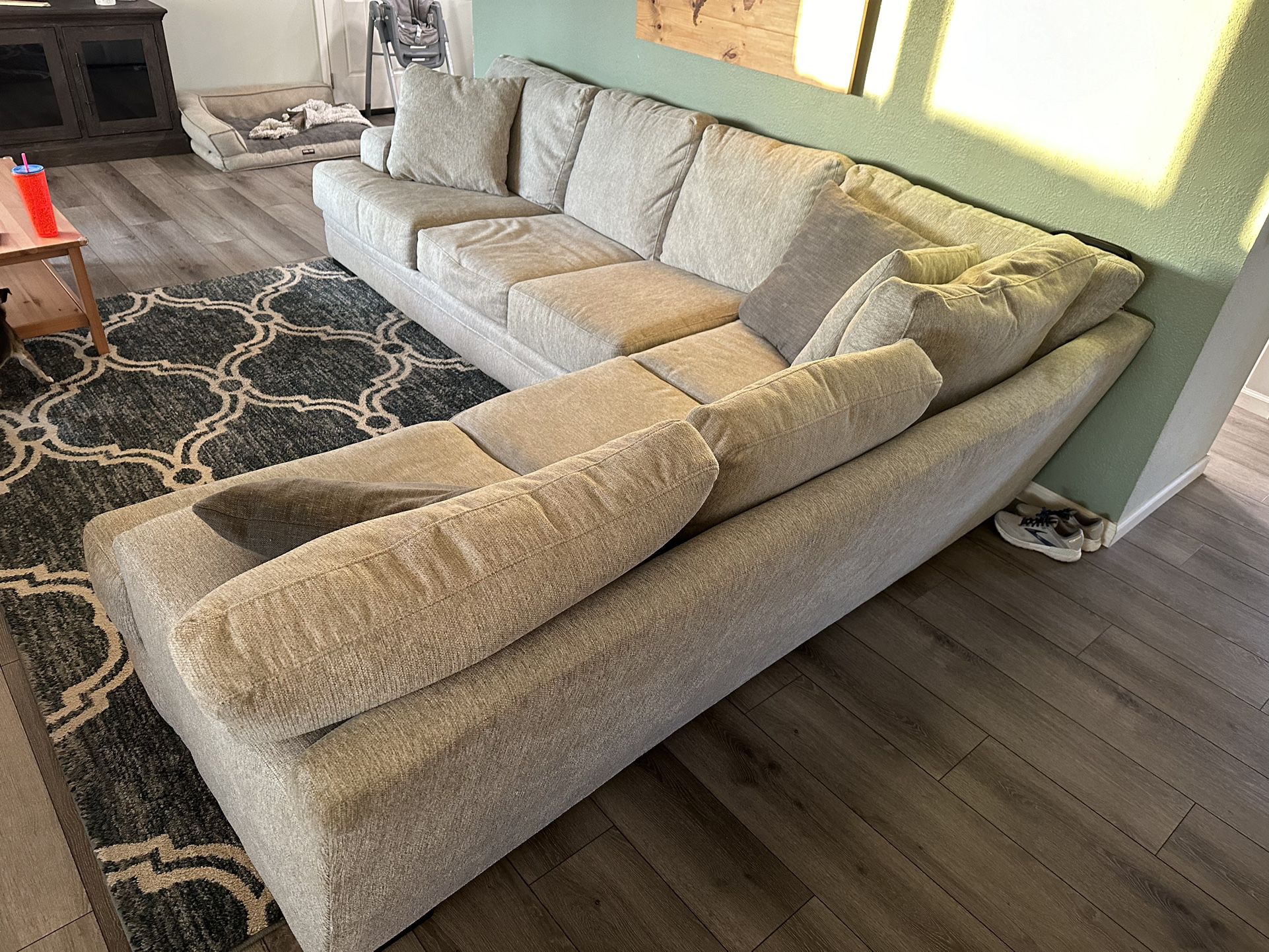 Sectional Couch Living Spaces 