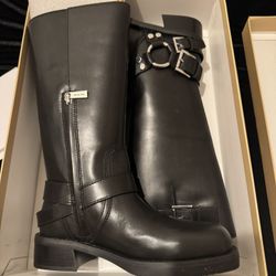 New MK Boots 