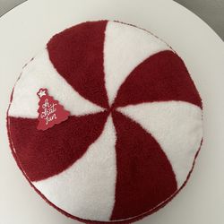 New Christmas Fleece Round Accent Toss Decortive Pillow