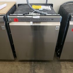 "Appliances 4 Less" Lg Dishwasher Orginal Price $ 750 Our Price $450