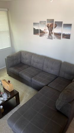 Sectional couch Right arm facing