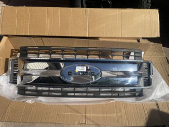 2019 F250 Super Duty Chrome Grill ($150 OBO)