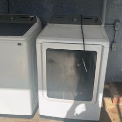 Samsung Washer And Gas Dryer 