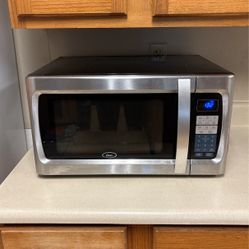 Oster Microwave 