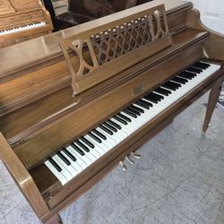 WURLITZER  PIANO I CAN DELIVER
