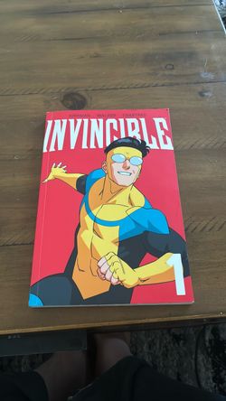 Invincible Comic issues 1-7