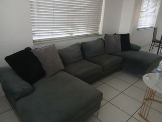 Large Gray Sectional Sofa with Pillows